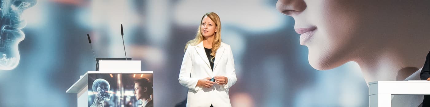 Stefanie A. Schubert auf der Bühne